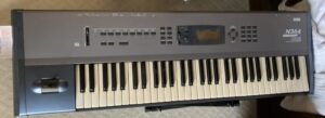 KORG N364 keyboard