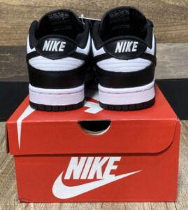NIKE DUNK LOW PANDA